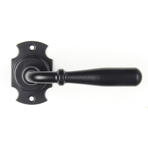 MANILLA ROSETA TIPO FORJA. 70X45 MM